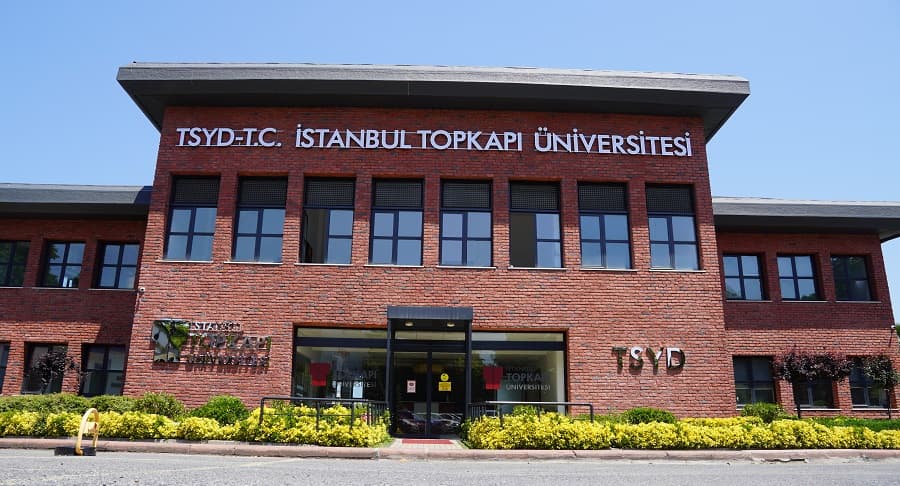 جامعة اسطنبول توبكابي Campus